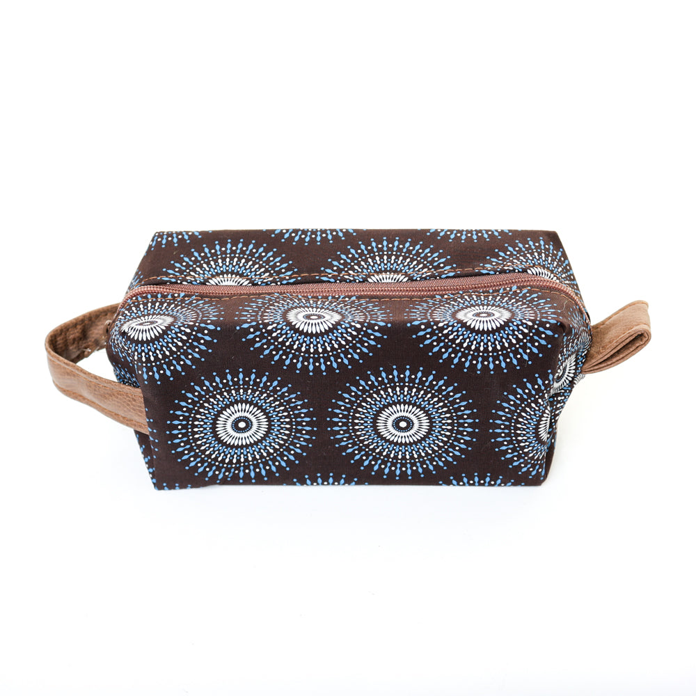 Shwe Shwe Toiletry Bag Chocolate Top