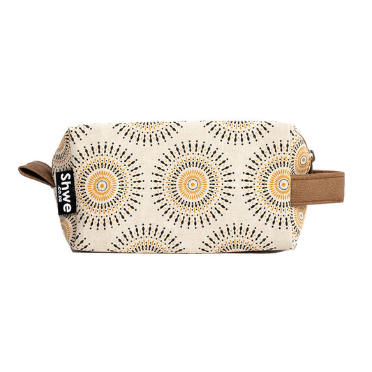 Shwe Shwe Cream Toiletry Bag