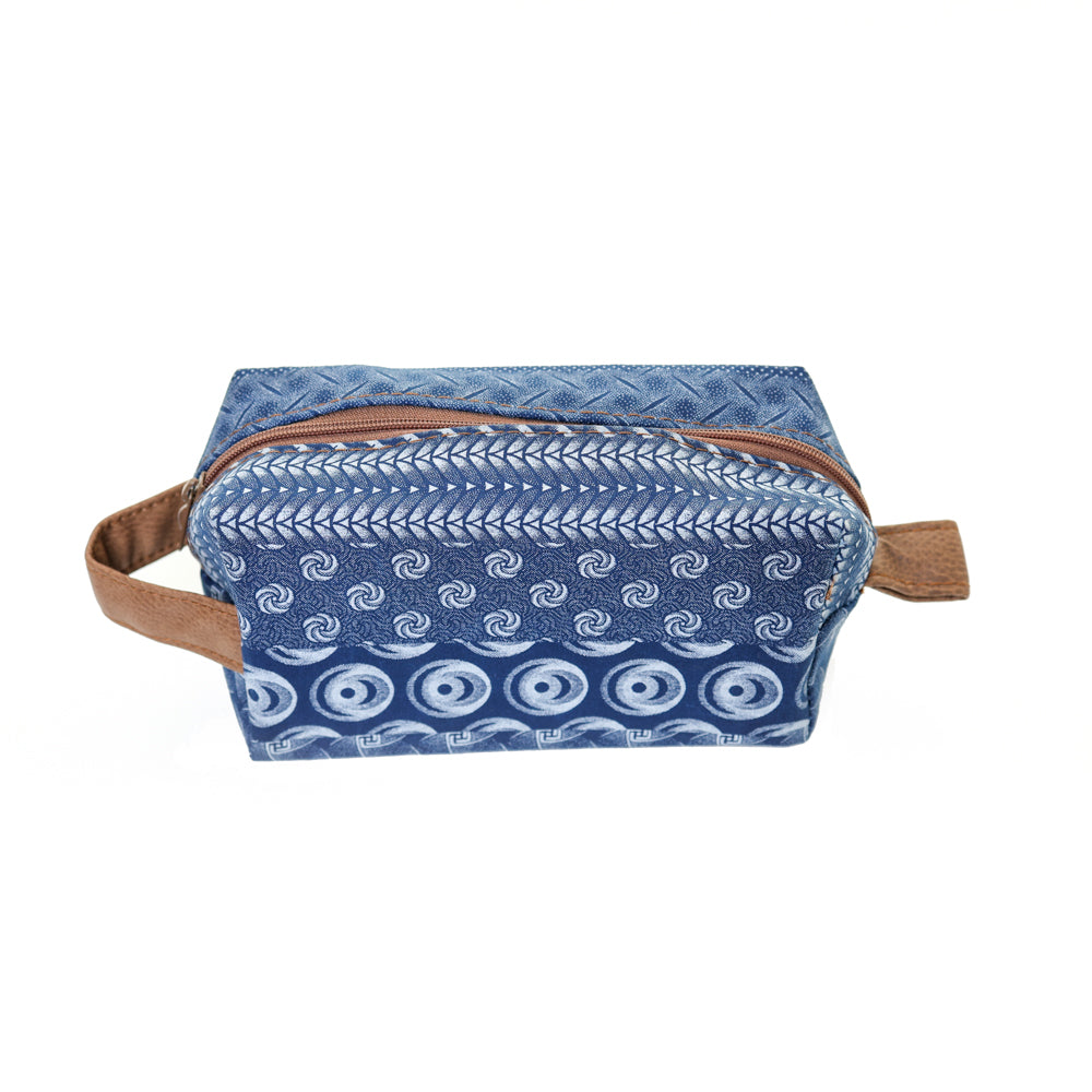 Shwe Shwe Toiletry Bag  Blue Top